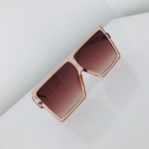 Oversized Square Flat Top High Fashion Sunglasses